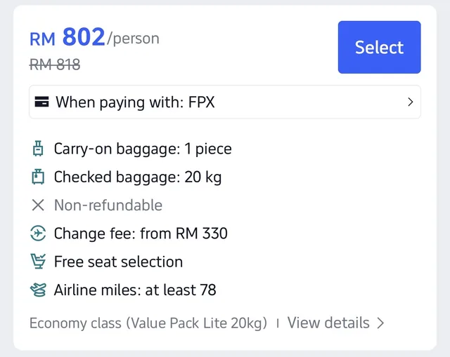 Tangkapan skrin Trip.com menunjukkan pilihan tiket AirAsia KL ke Kunming RM802 seorang dengan bagasi daftar masuk 20KG dan pilih tempat duduk percuma